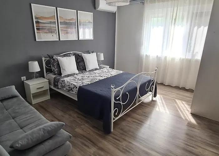 Levante - 500m Amphitheatre - Free Parking Apartament