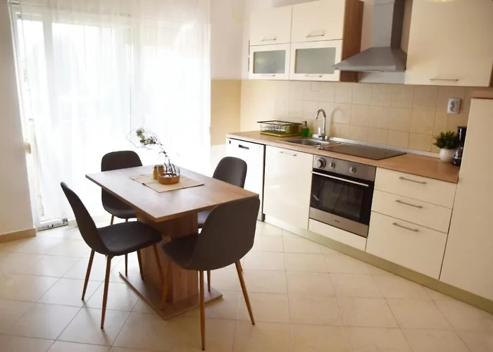 Levante - 500m Amphitheatre - Free Parking Διαμέρισμα Πούλα