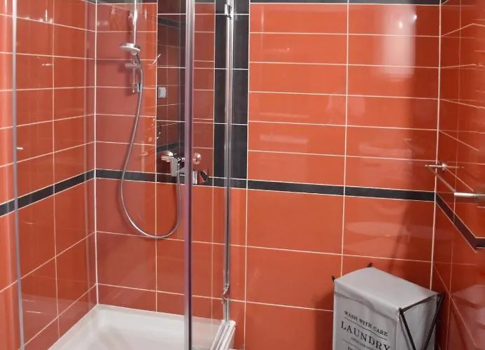 Levante - 500m Amphitheatre - Free Parking Πούλα