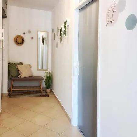 Levante - 500m Amphitheatre - Free Parking Apartman *